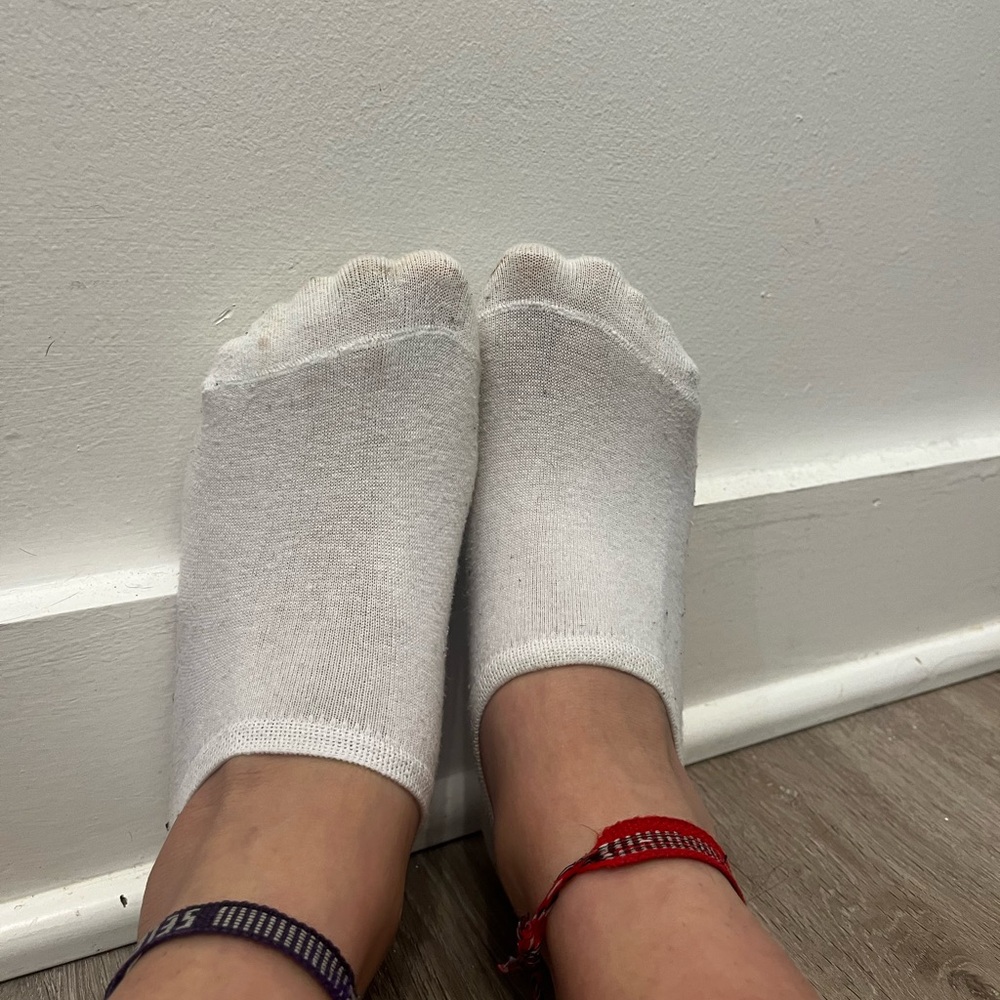 White No-Show Sock Pair -